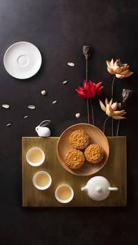 中秋佳节花好月圆