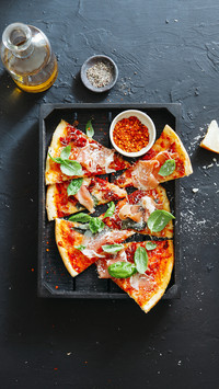 Also can make pizza at home