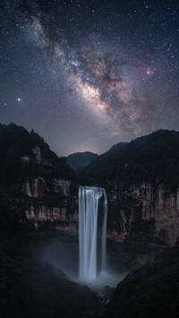 Hometown of Four Sides Mountain and Thousand Waterfalls 8