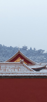 古墙与冬雪-视觉中国