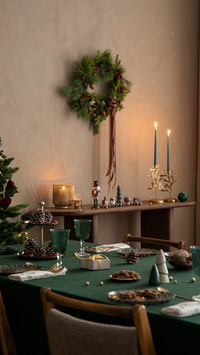 How to choose the material for the dining table