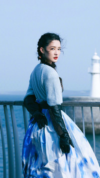 女星海边大片