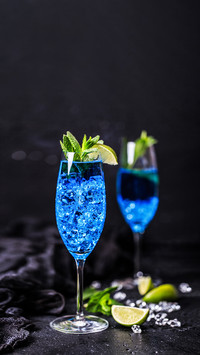 Cocktail Glass with the Blue Hawaii