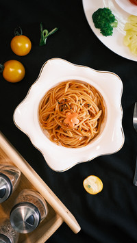 Nutritious chicken breast spaghetti
