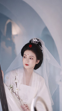 张雅钦清冷谪仙是也