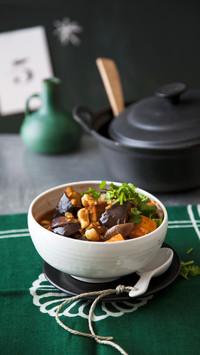 Thai curry with tofu and vegetables