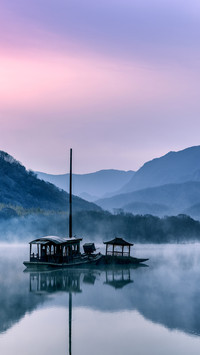 踏足水岸 心随波漾