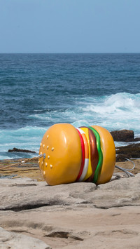 Australia holds seaside sculpture exhibition sunshine