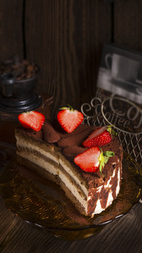 Strawberry cake 2