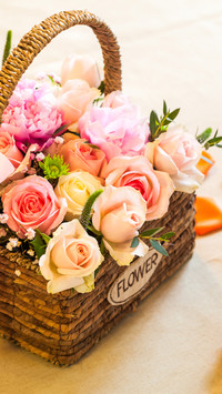 Different choices of flower arrangement 61