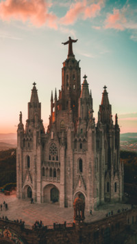 Spain (16)