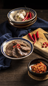 Braised beef with soy sauce