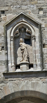 Medieval statue.jpg