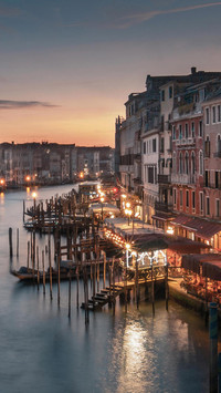 VCG211284113100