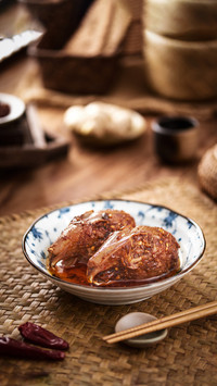 Famous sichuan snacks