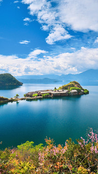 Plateau Pearl Lugu Lake 0