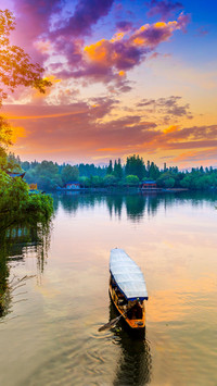 The natural landscape of West Lake in Hangzhou