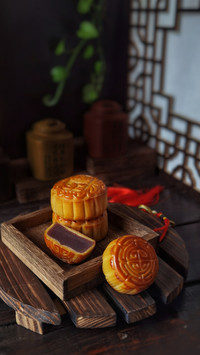 Mooncakes also have local rankings