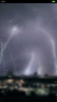 暴雨闪电