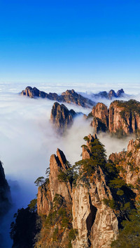 What are the five wonders of mount huangshan