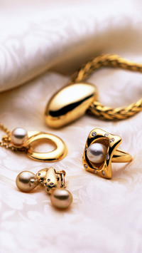 How to maintain gold jewelry 71