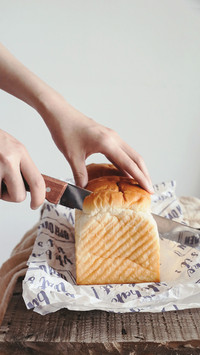 The lazy way to eat toast