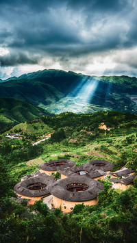 Which places in Fujian are worth playing 65