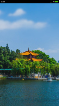 平地湖上美景