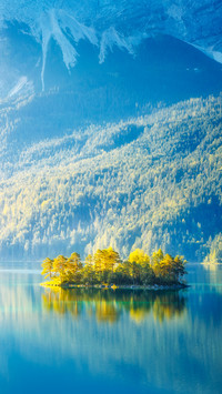 Islands and Turquoise Water at Eibsee Lake