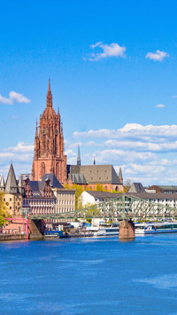 Frankfurt panoramic view across River Main bridge