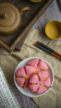 Pink and tender girls heart peach blossom crisp 96