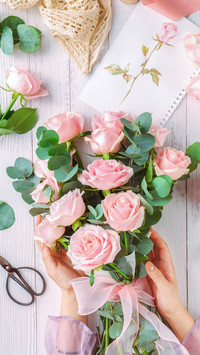 There are so many fake roses on valentines day