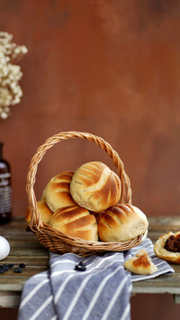 Red bean bread is so delicious when made this way