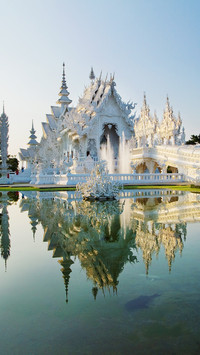 You dont know what the white temple in Thailand 7