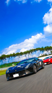 V12绝世良驹