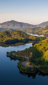 The clouds and mist over xiangshan lake are light