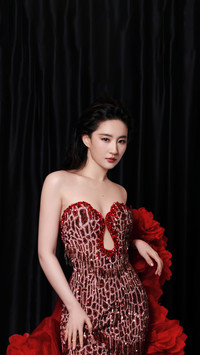 刘亦菲美出新高度