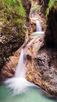 Cascade (4)