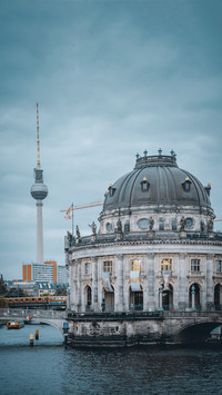 How to play in Berlin Germany 93