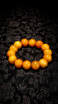 Rules of wearing wax bracelets 23