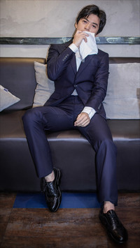 李健