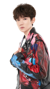 花美男小王子王源  