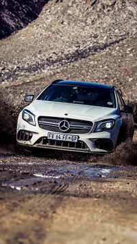 奔驰AMG GLA 45