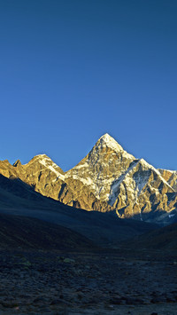 Shishapangma Snow Mountain in the morning light