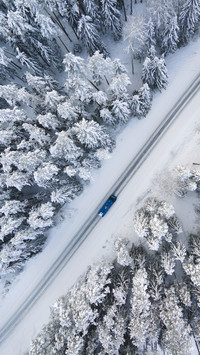 These tips are essential for driving in snowy weather