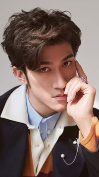 李治廷