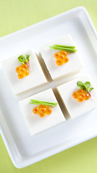 Eating tofu regularly to prevent and treat diseases