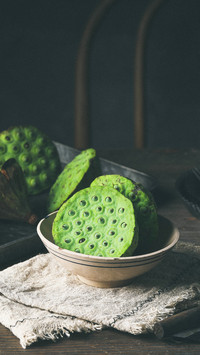 Mid autumn festival is suitable for enduring hardship