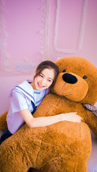 爱笑的女孩