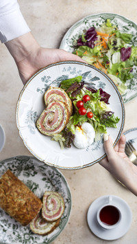 People rely on clothing food and plates to install